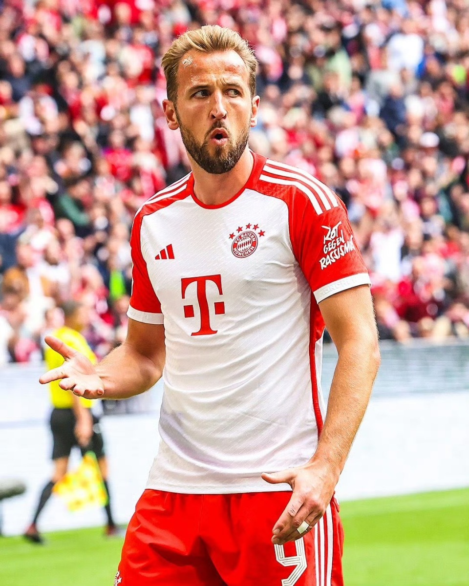 凯恩连续十场比赛得分超过重返赛场，勇士不断突破！的简单介绍