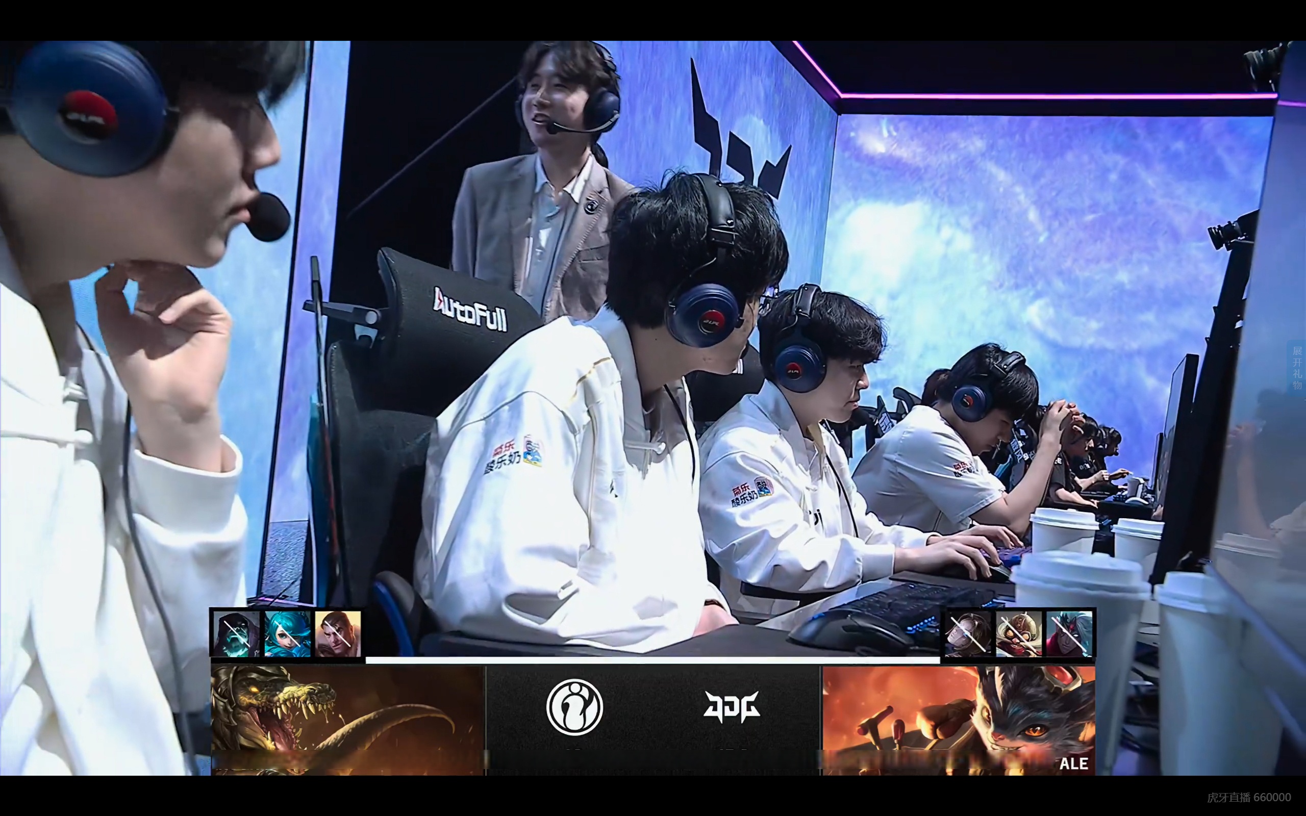 用户界面-Rookie意外战胜C9，夺冠引爆全场！-用户界面