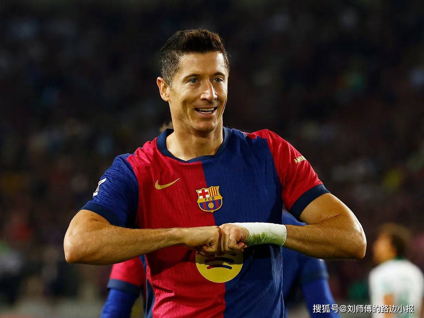 用户界面-关于莱万多夫斯基新星出色防守表现突出，尤文图斯前途光明！的信息-用户界面